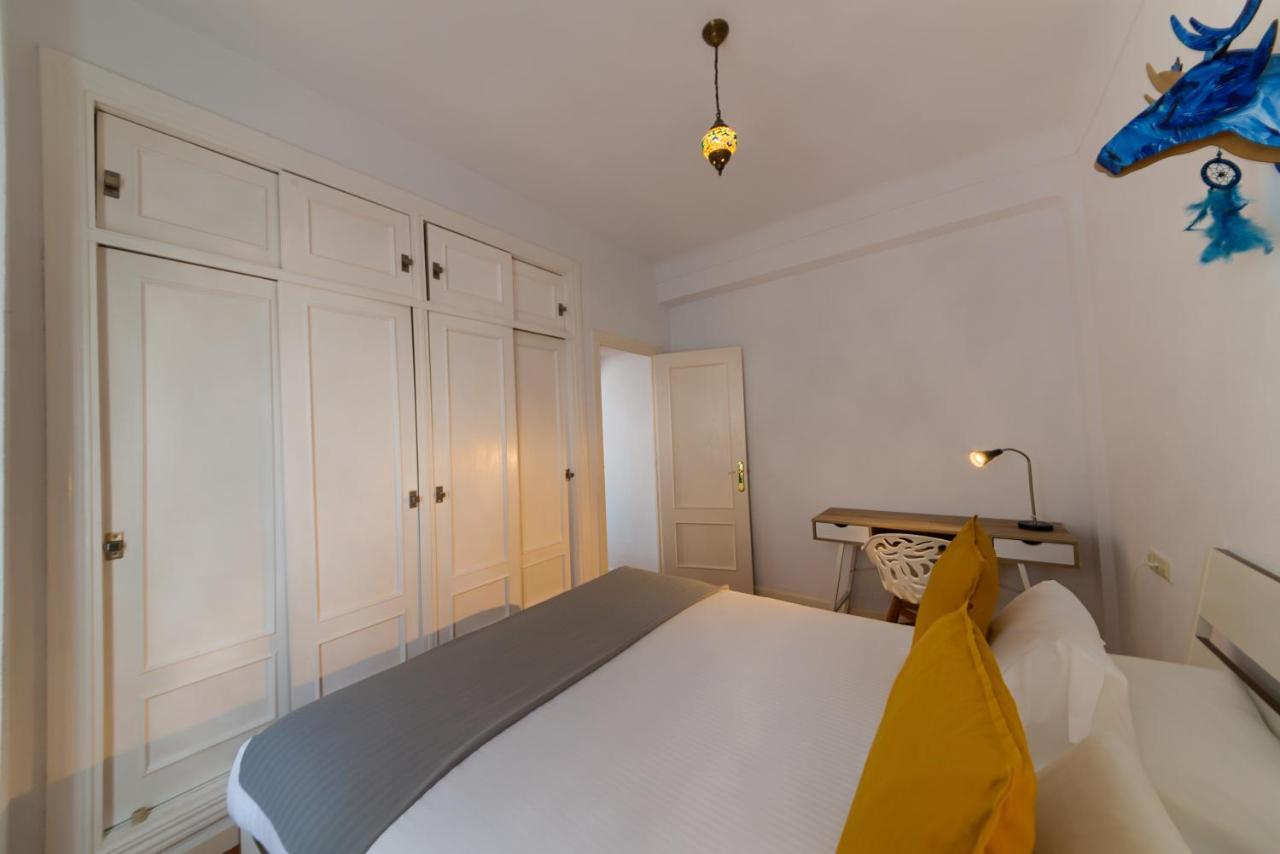 Holidays2Malaga Soho Pasaje De Valencia Ngoại thất bức ảnh